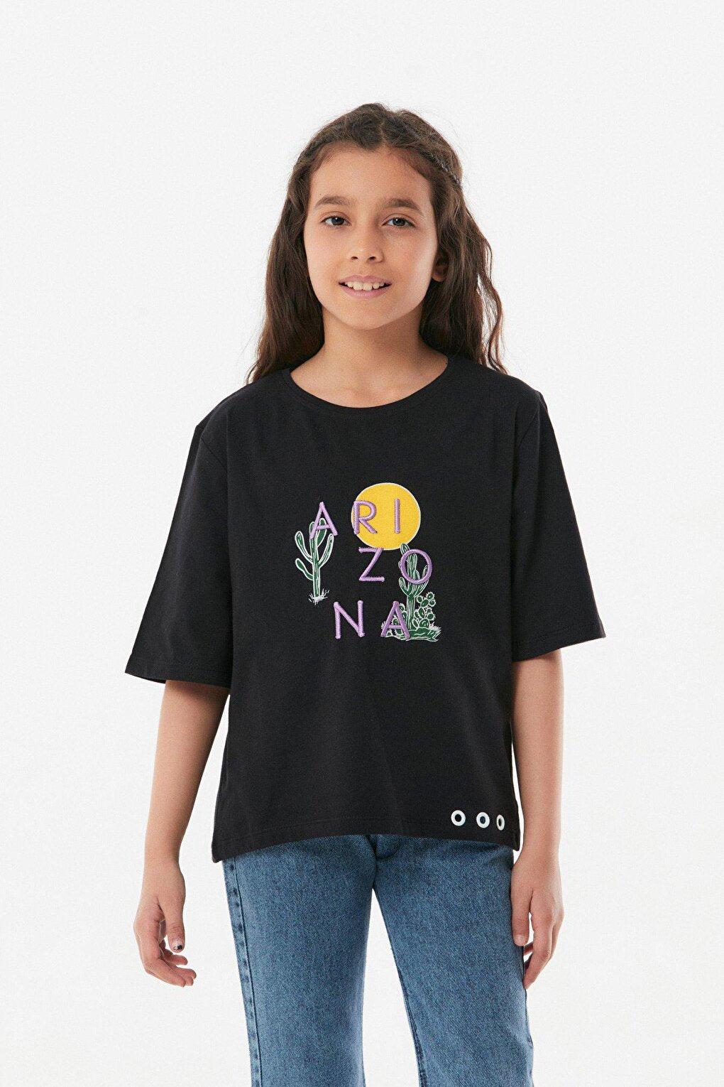 Arizona Embroidered Girls' T-Shirt