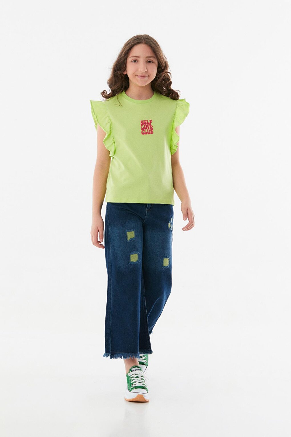 Embroidered Girl's T-Shirt with Ruffled Sleeves