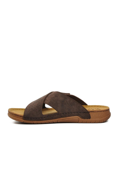 64.004 Brown Men's Slippers