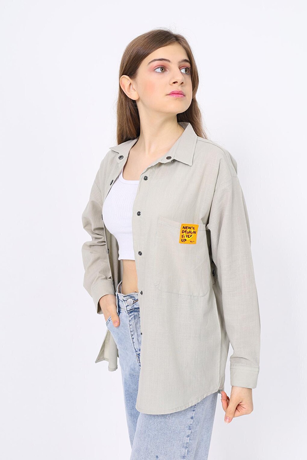 Girl's Comfortable Cut Linen Shirt with Pattern on the Back Lx212