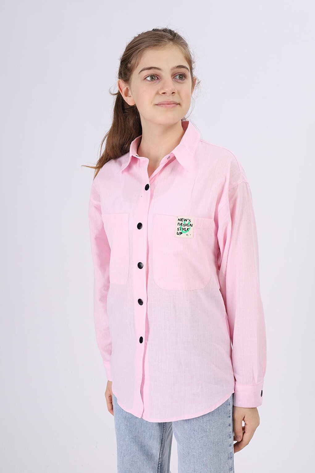 Girl's Comfortable Cut Linen Shirt with Pattern on the Back Lx212