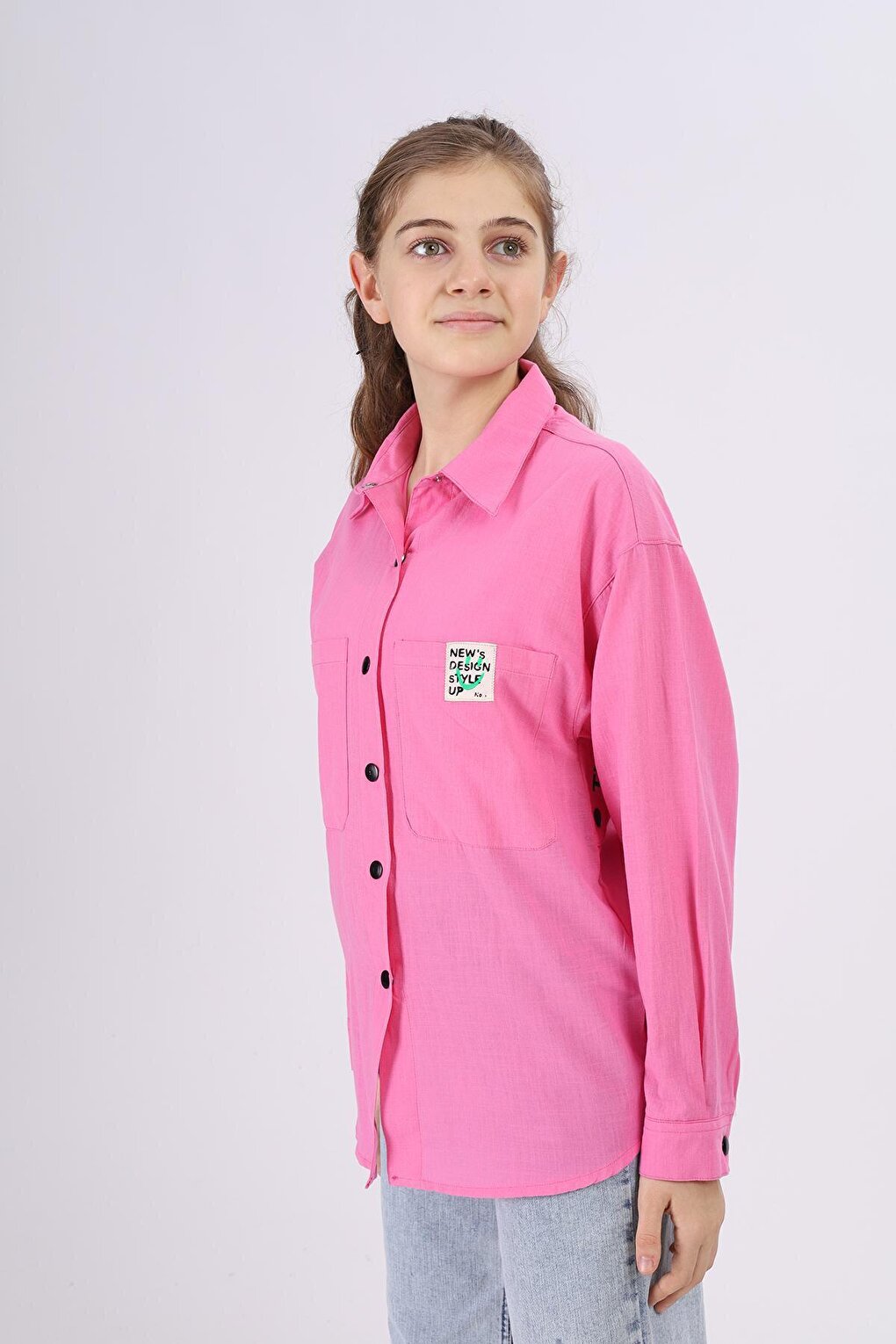 Girl's Comfortable Cut Linen Shirt with Pattern on the Back Lx212