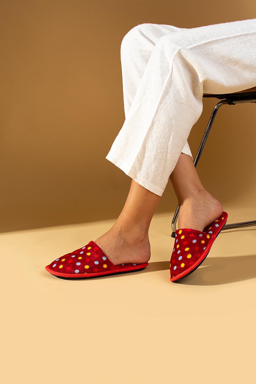 Warm Lining Polka Dot Comfortable Fit Women's House Slippers BNK355