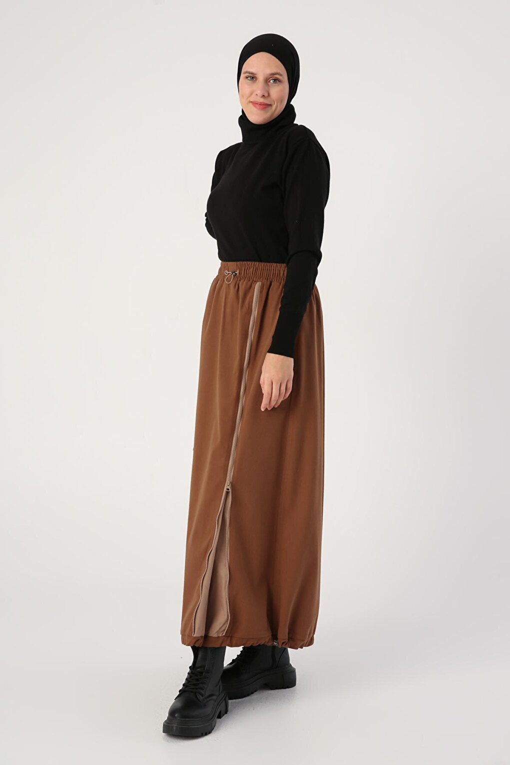 Light Brown Cotton Contrast Woven Garnished Zippered Cargo Skirt