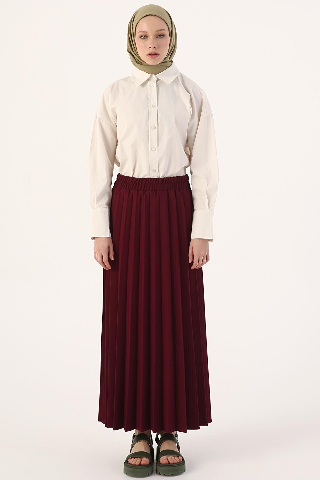 Plum Waist Elastic Pleated Skirt