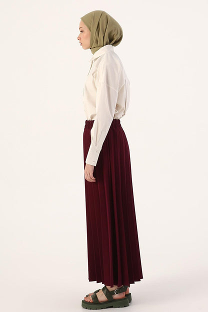 Plum Waist Elastic Pleated Skirt