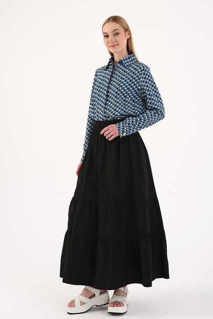 Black Gipe Detailed Long Skirt