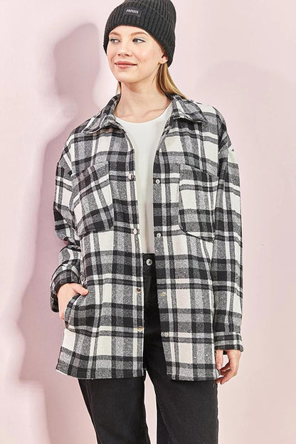 Women's Plaid Pattern Lumberjack Shirt with Rubber on the Back