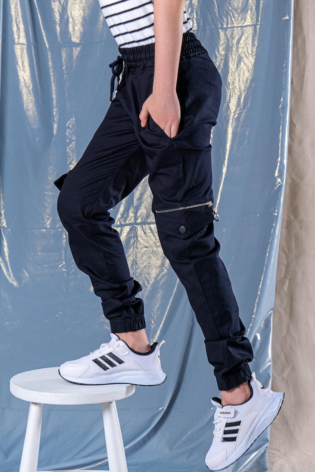 Boy's Elastic Waisted Cargo Pocket Jogger Pants