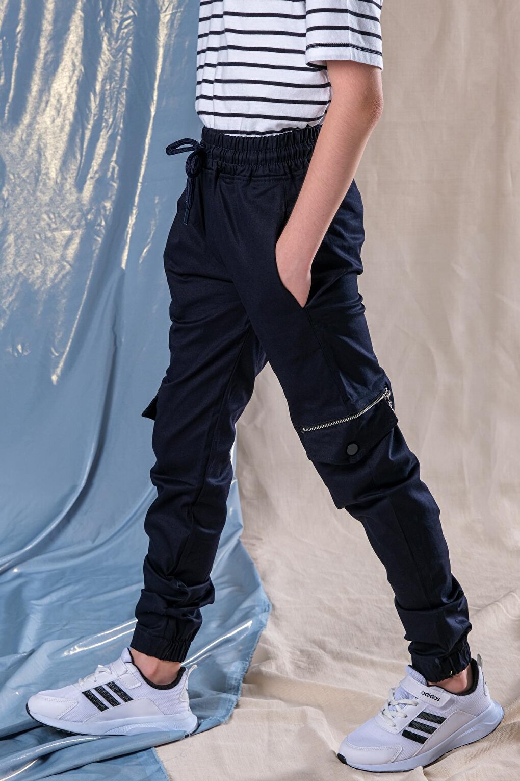 Boy's Elastic Waisted Cargo Pocket Jogger Pants