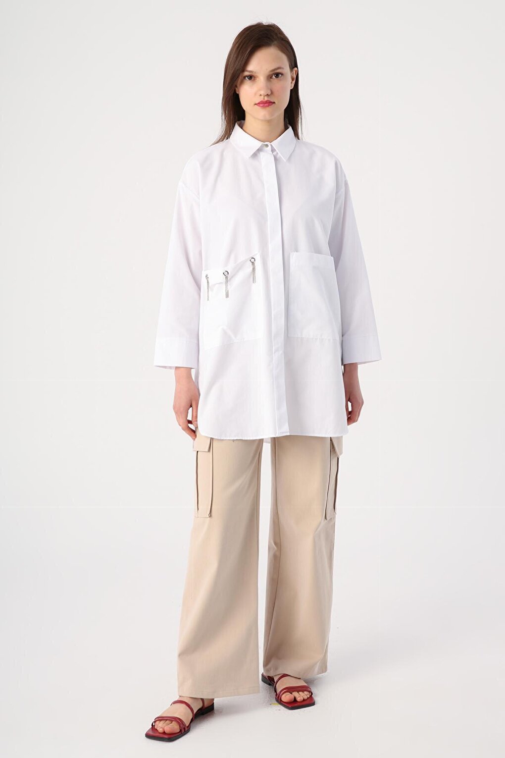 White Large Pocket Eyelet Oversize Shirt