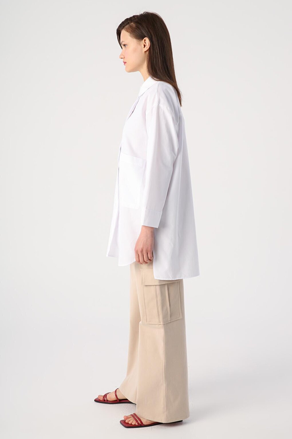 White Large Pocket Eyelet Oversize Shirt