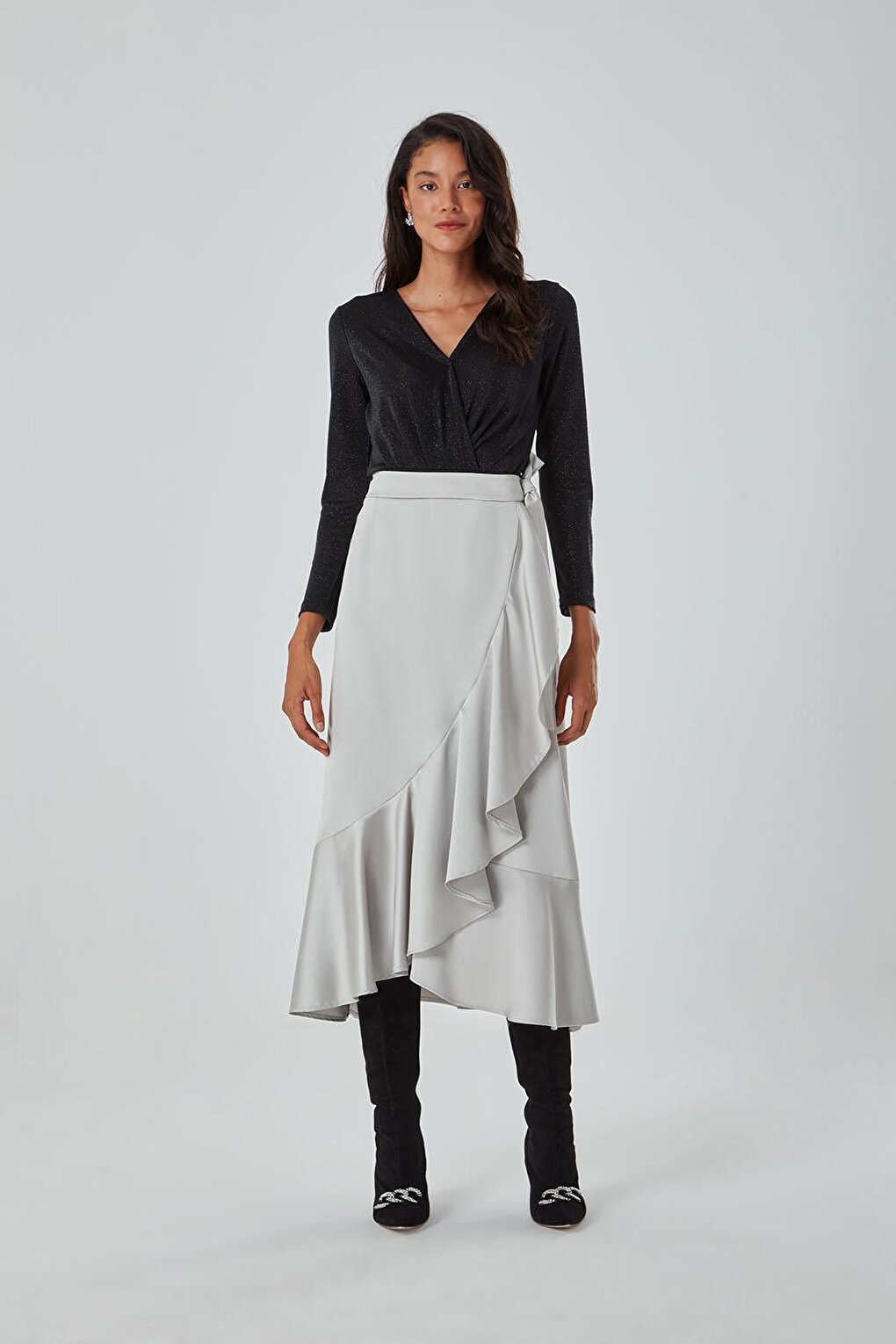 Ruffle Detailed Gray Satin Skirt