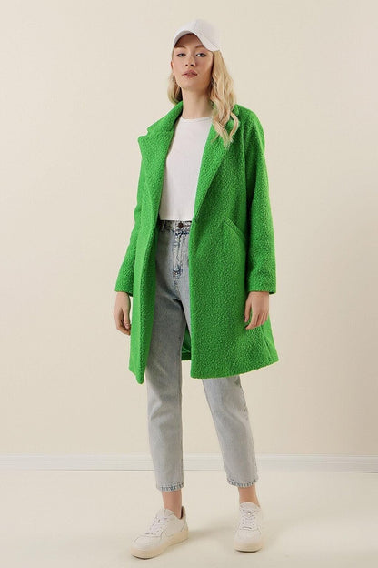 Women's Green Single Buttoned Double Pocket Lined Boucle Cashew Coat Hzl22w-bd190821