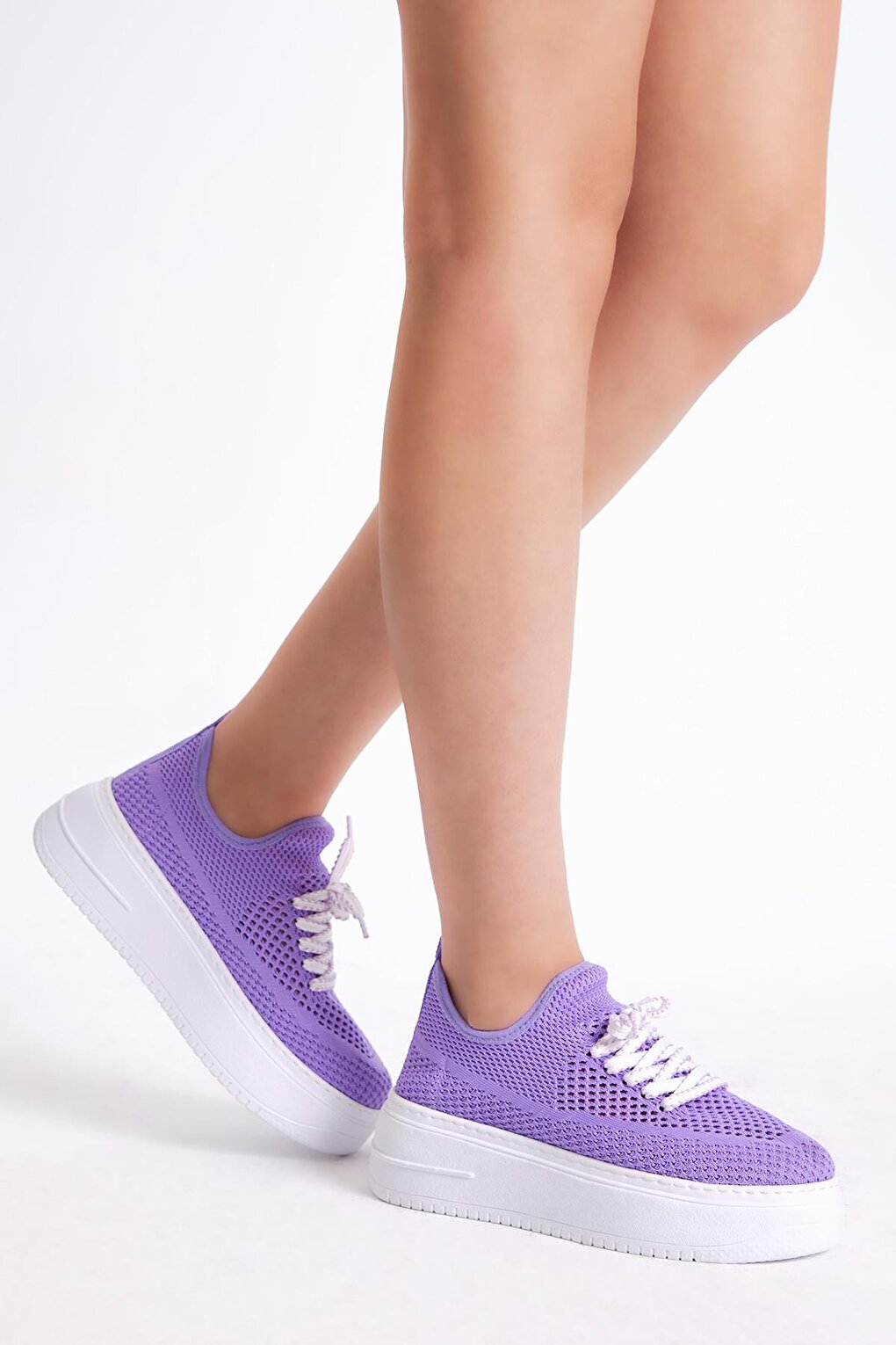 Women's Lilac Comfortable Mold High Sole Lace-up Tricot Sneaker