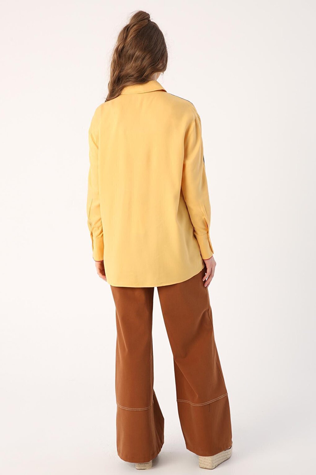 Yellow Colored Viscose Shirt with Piping Detail