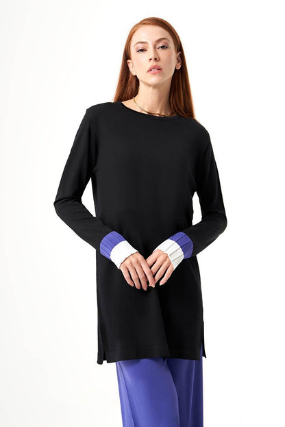 Rayon Knitwear Black Tunic with Pleated Sleeves