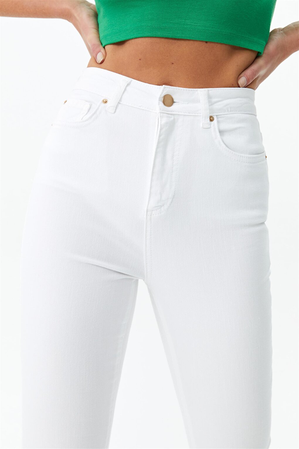 White High Waist Flare Leg Beya Jeans