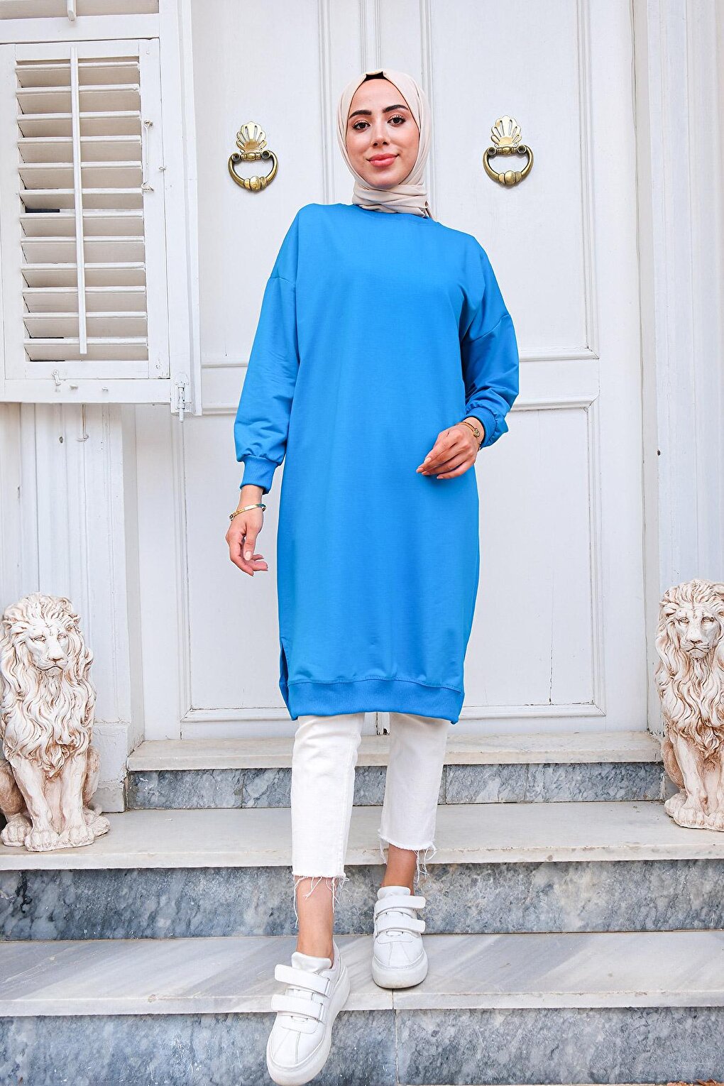 Crew Neck Hijab Tunic Blue