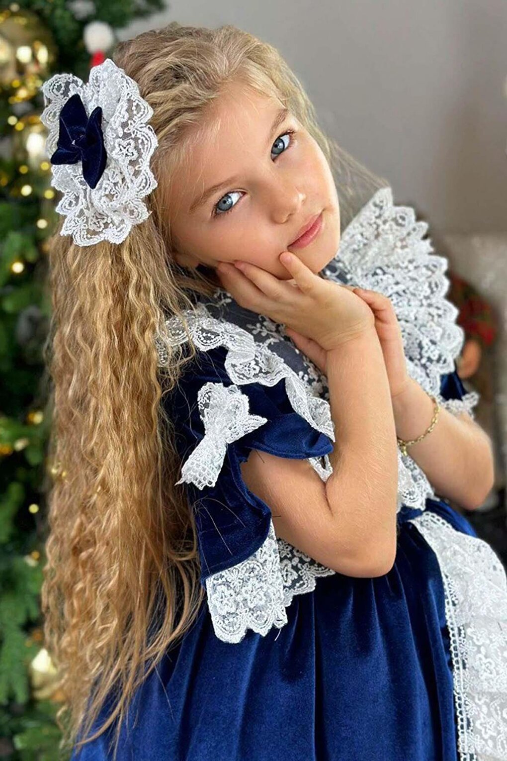 Girl's Guipure Embroidered Vintage Navy Blue Velvet Dress