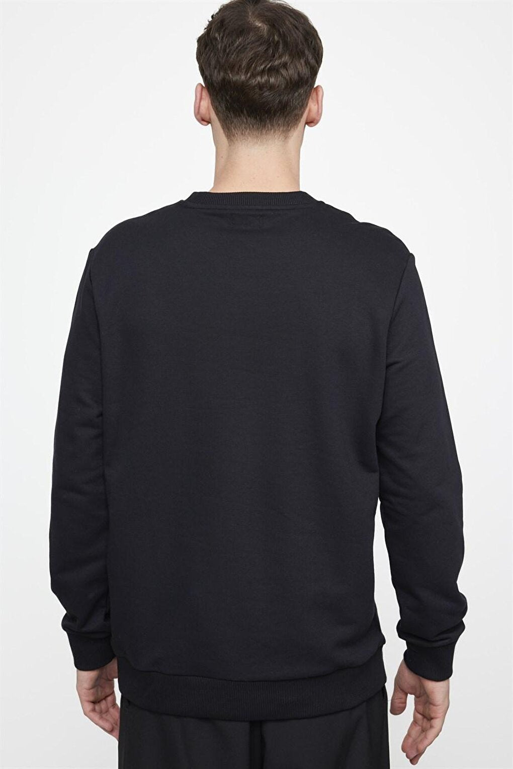 Crew Neck Basic Unisex Sweatshirt