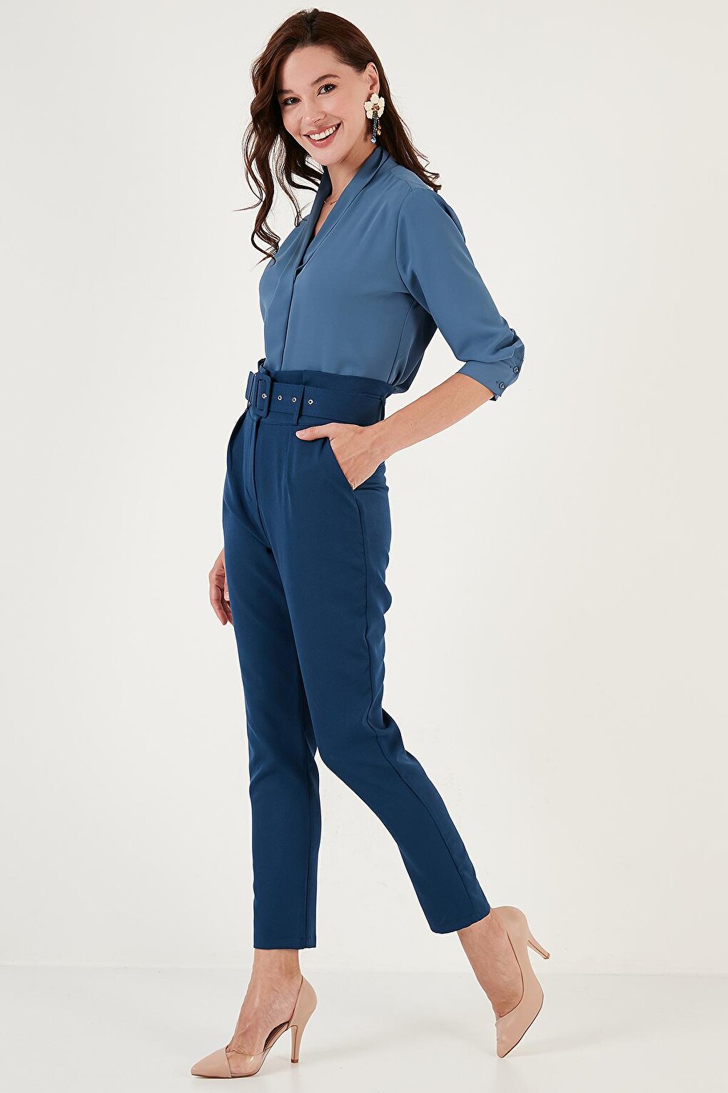 High Waist Pocket Belted Regular Fit Fabric Trousers 611PL04