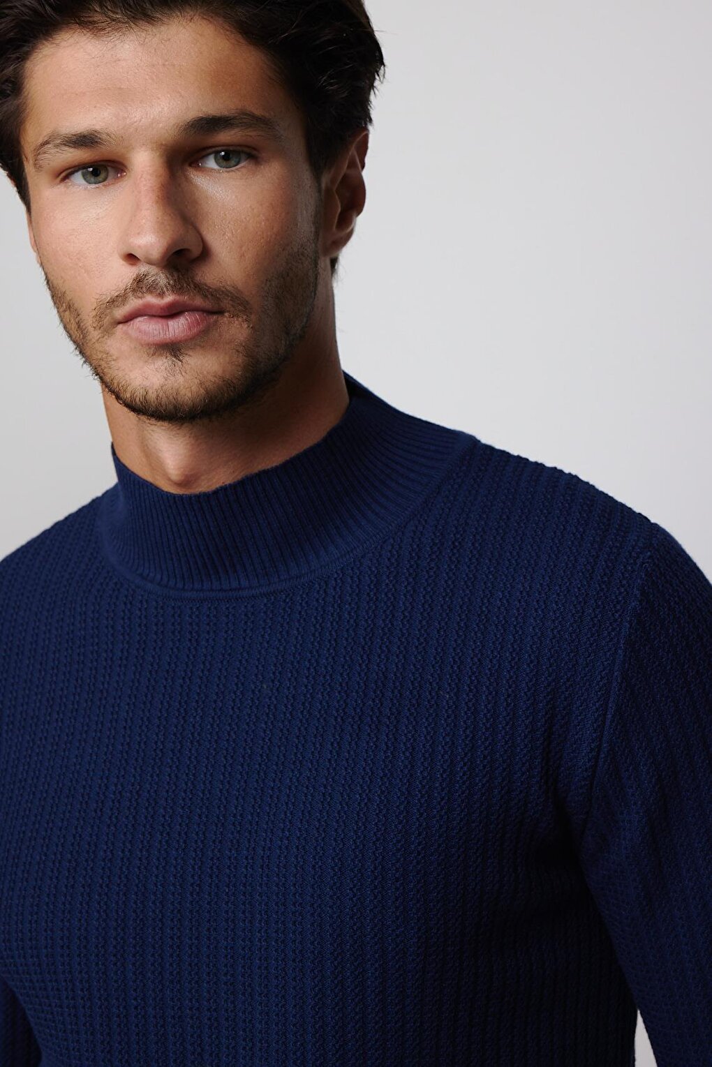 Slim Fit Half Turtleneck Non-Pilling Navy Blue Men's Knitwear Sweater