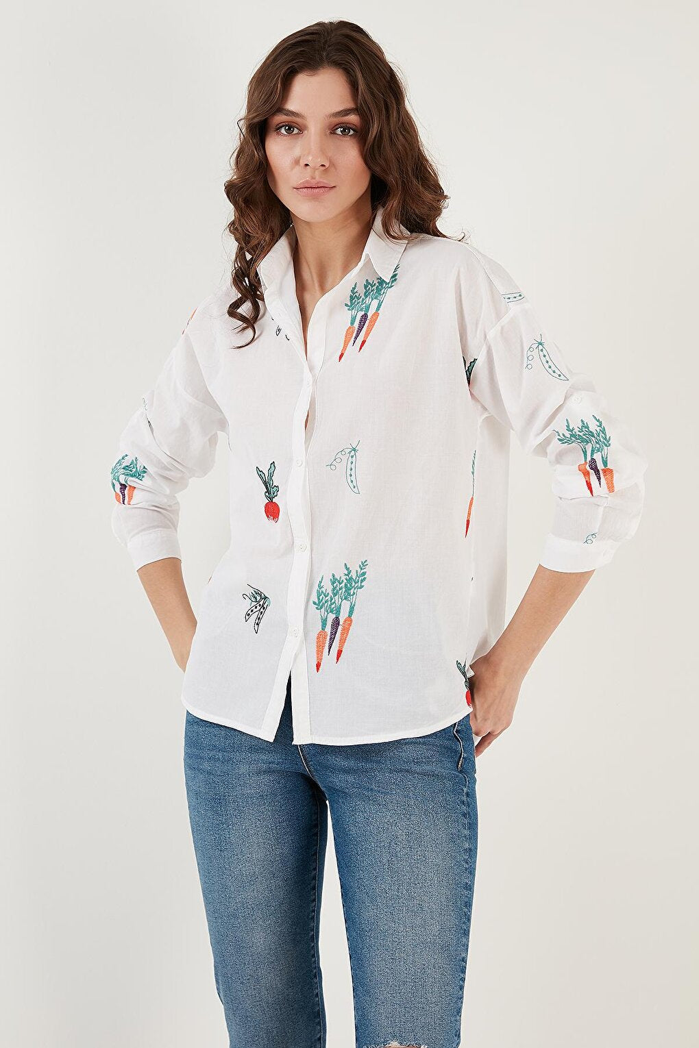 Cotton Regular Fit Embroidered Thin Shirt 51440481