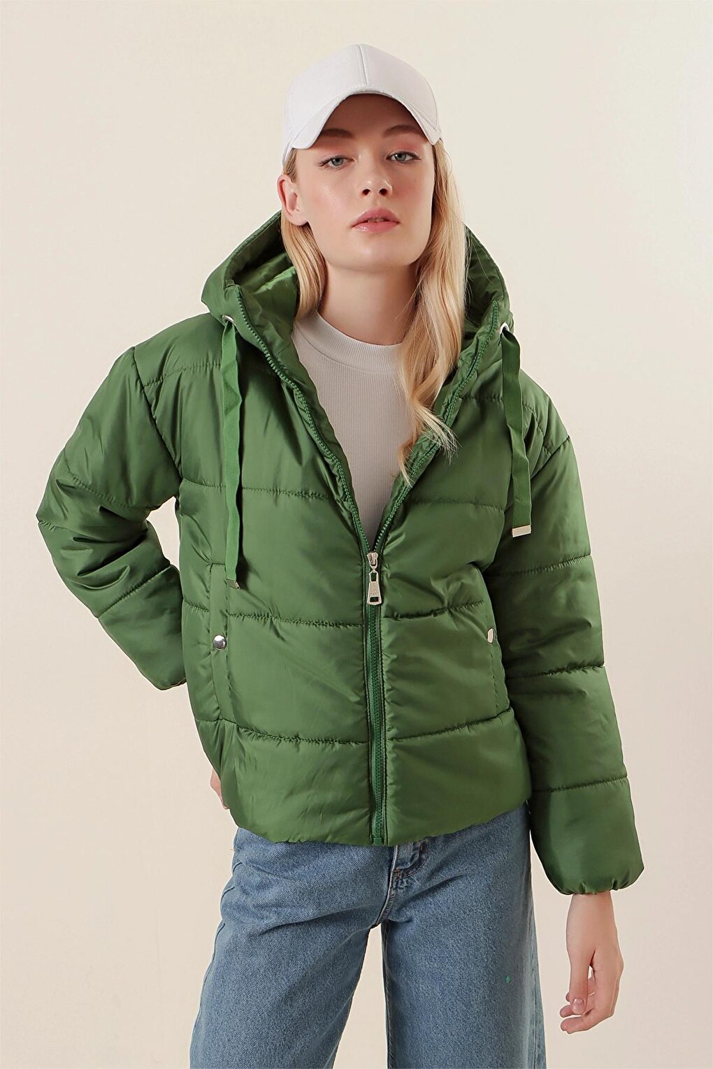 Emerald Green Hooded Zippered Short Puffer Jacket