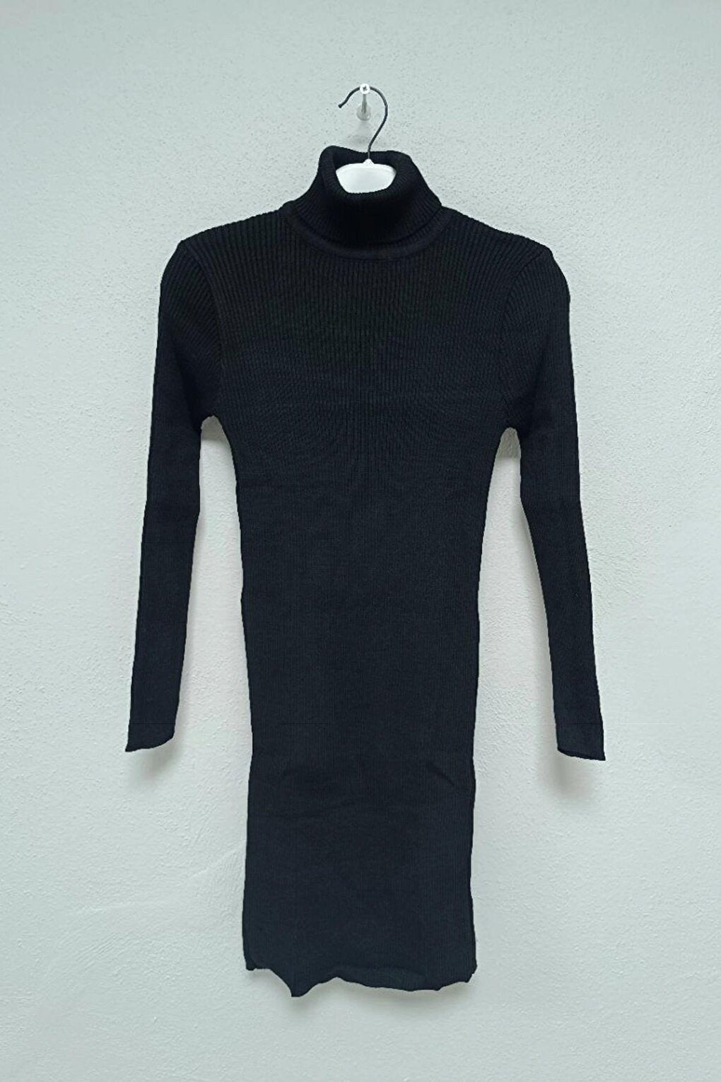 Black Turtleneck Ribbed Slim Dress