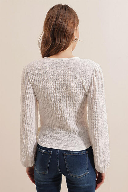 0441 Wrap Knitted Blouse - White