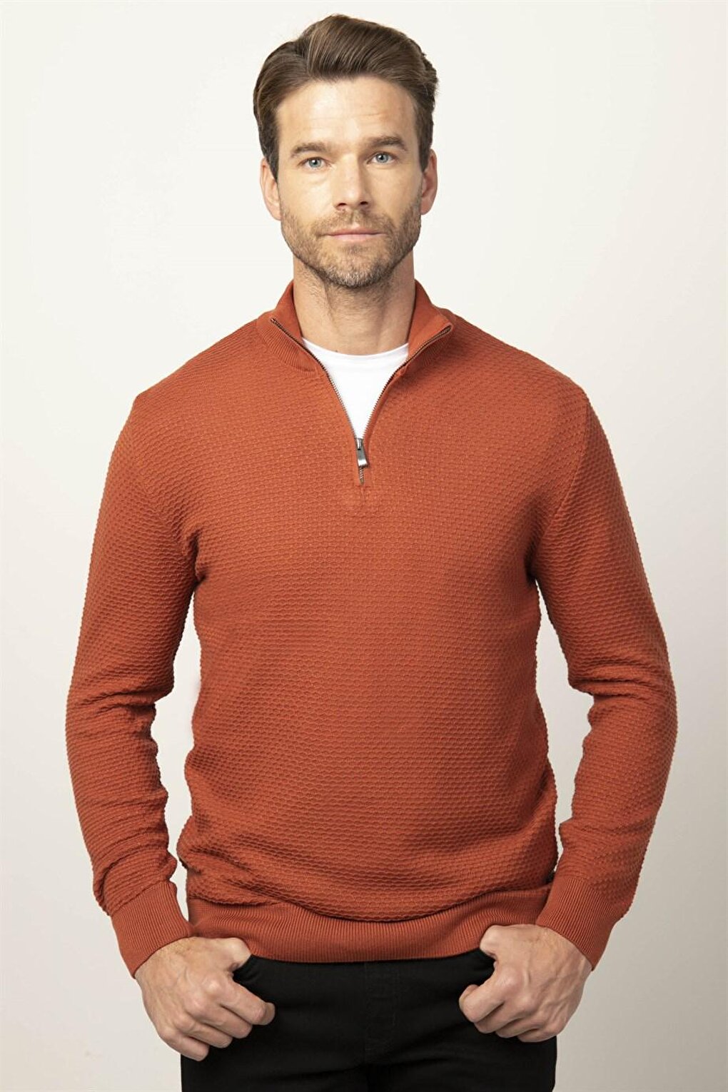 Slim Fit High Collar Zippered Men's Cinnamon Sweater