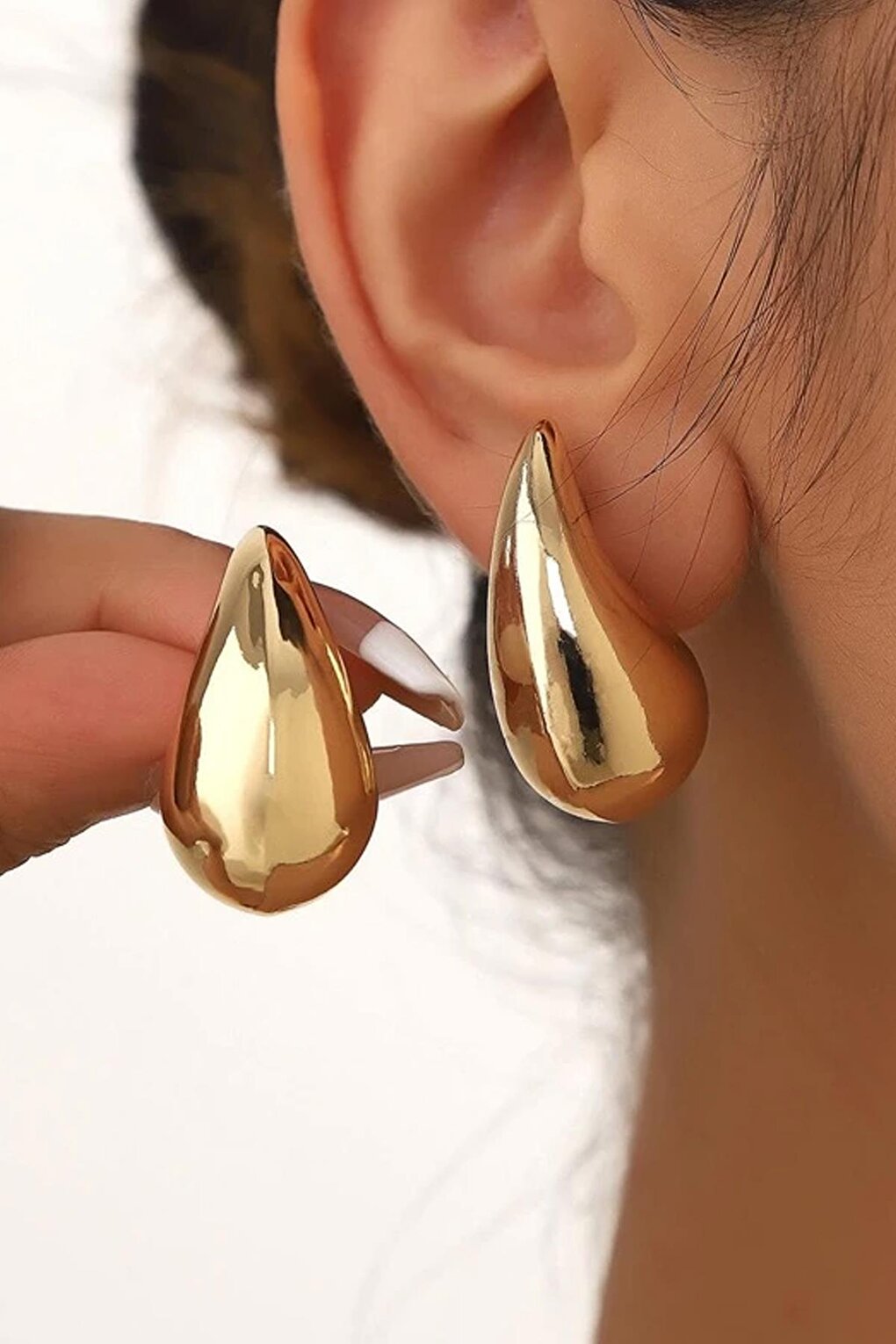 Small Veneta Chunky Drop Earrings