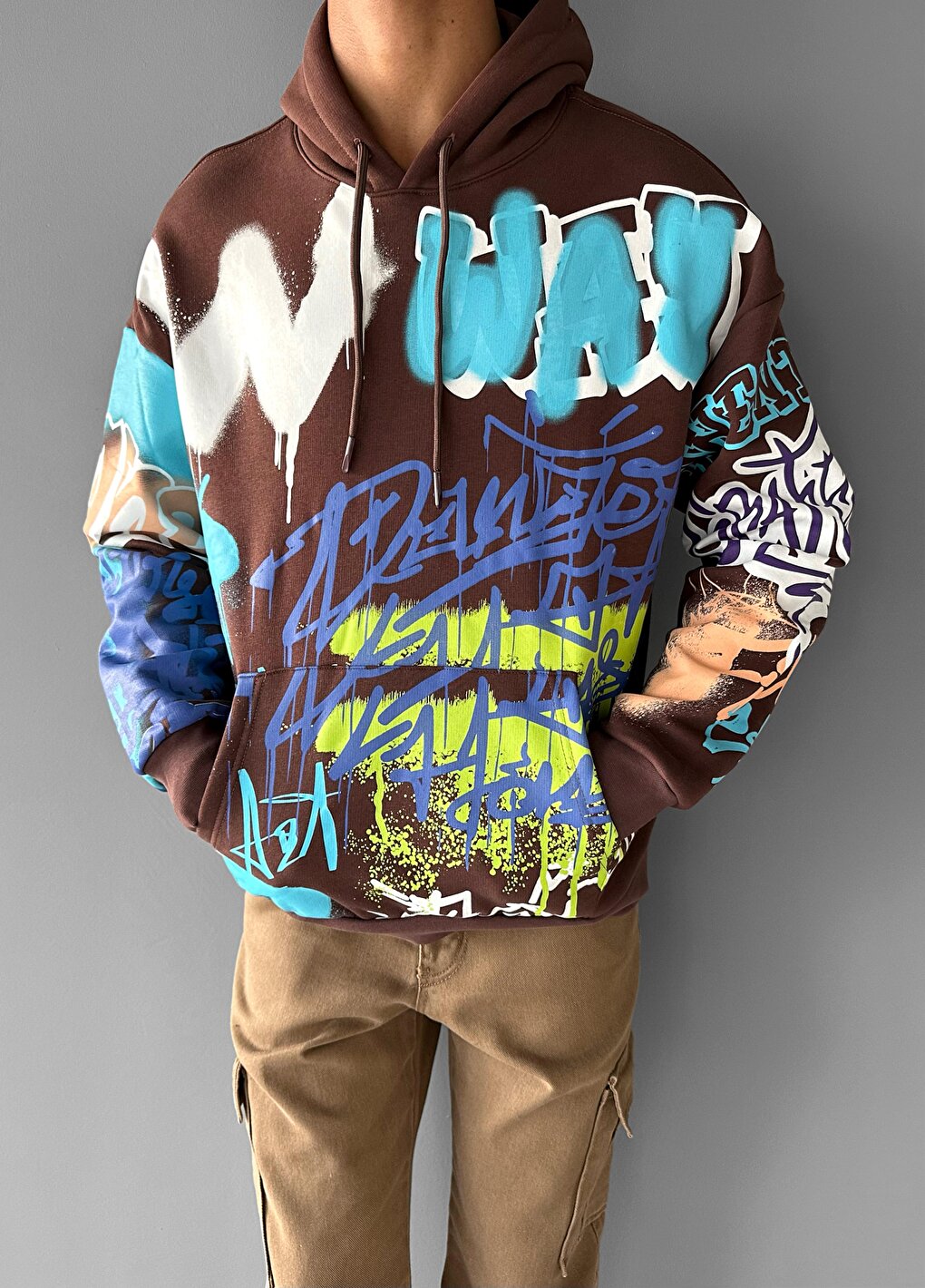 Oversize Graffiti Hooded Sweatshirt Brown