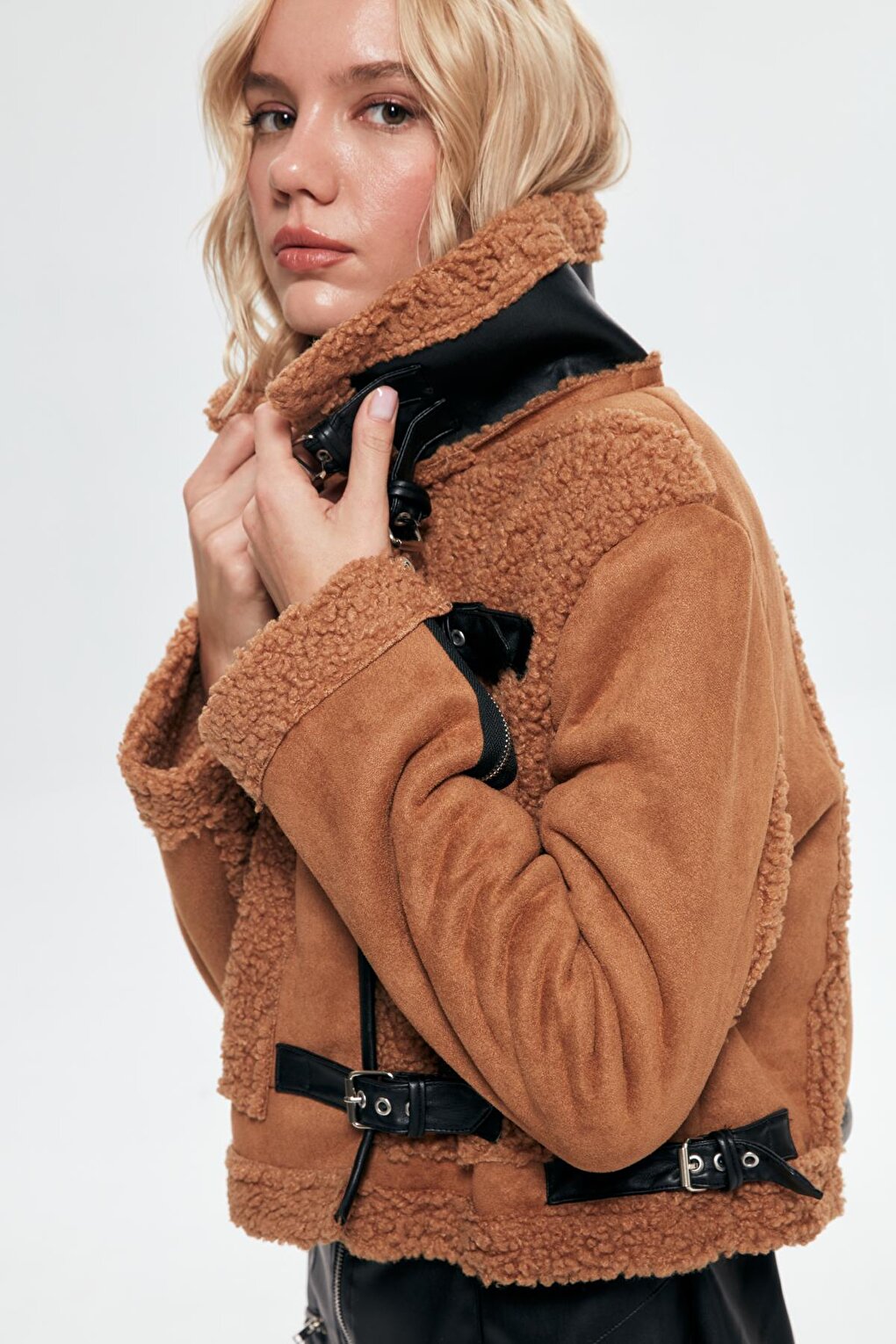 Plush Detailed Suede Jacket Brown