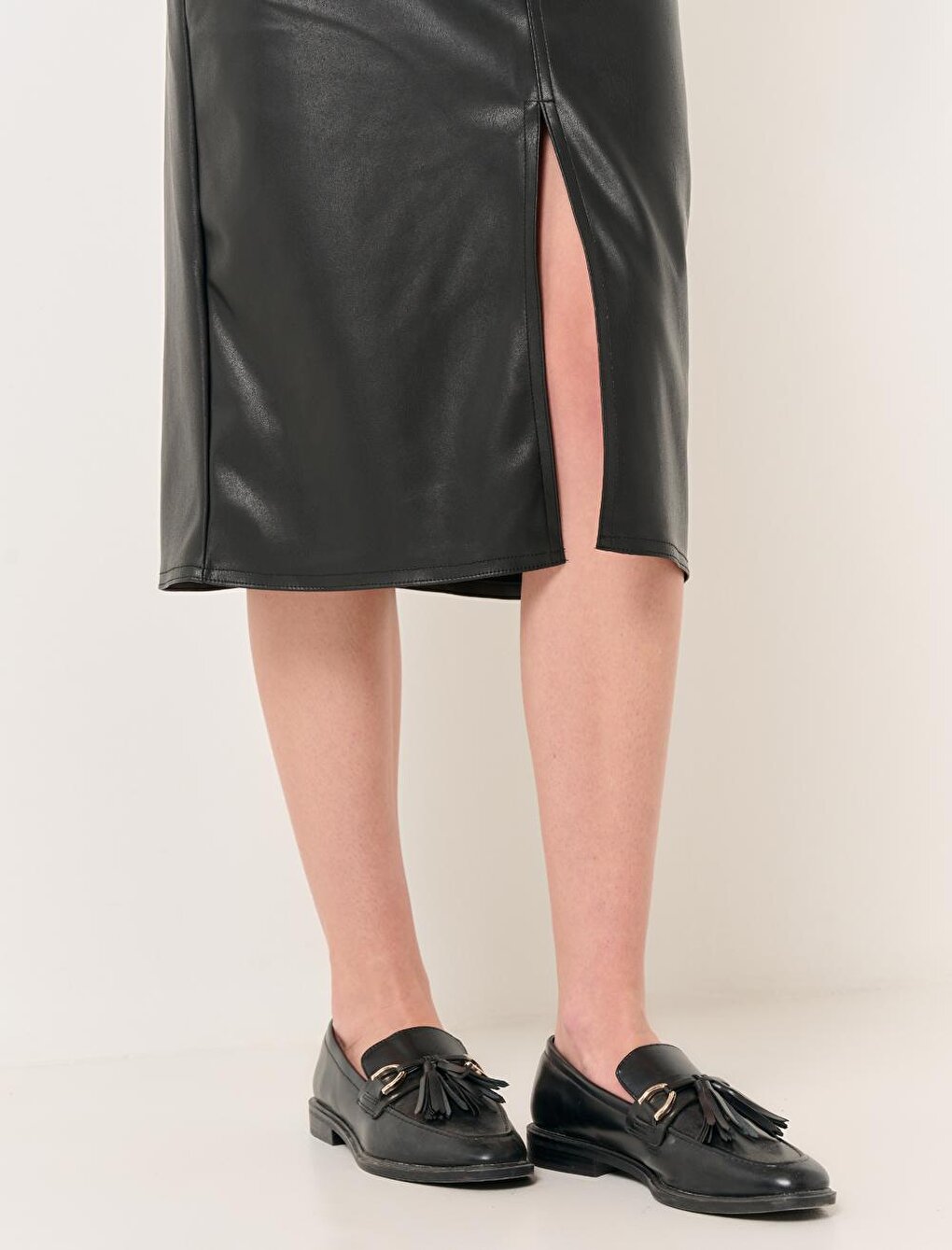 Black Straight Cut Leather Skirt with Waist Pocket