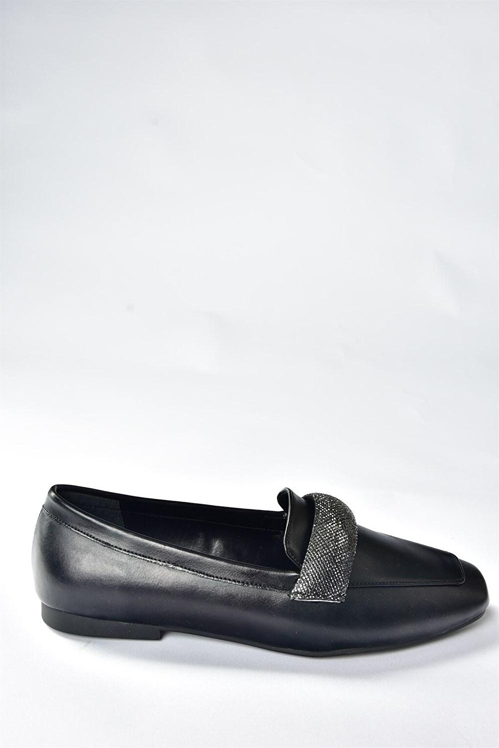 N8201112 Black/Platinum Casual Women's Shoes