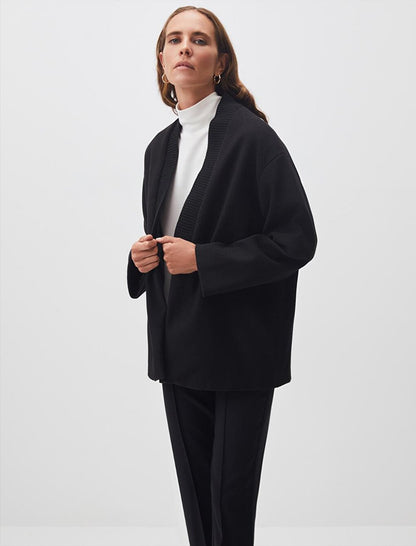 Black Open Collar Long Sleeve Cashew Jacket