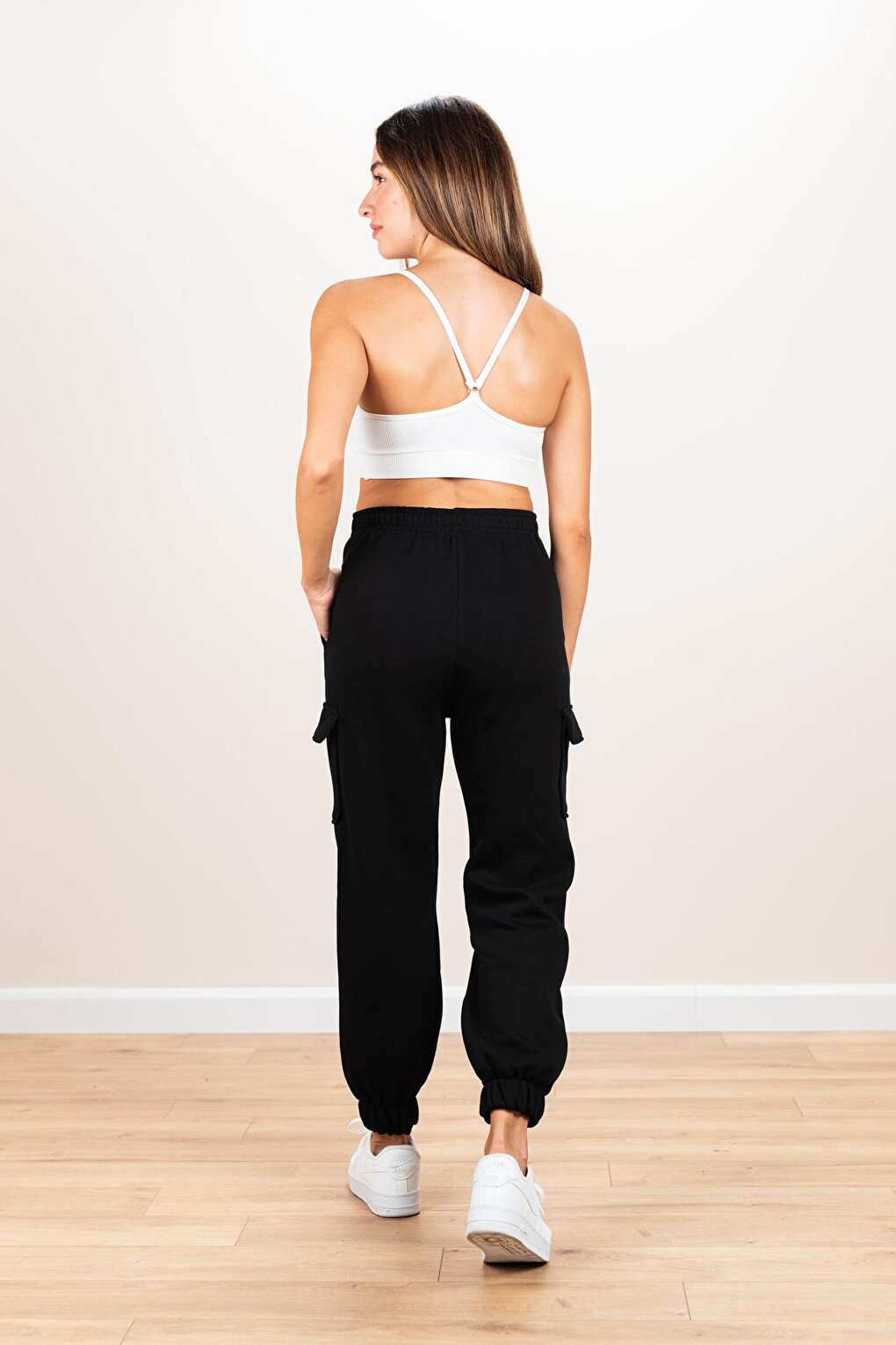 Women's Black Cargo Pocket 3 Thread Elastic Knitted Trousers