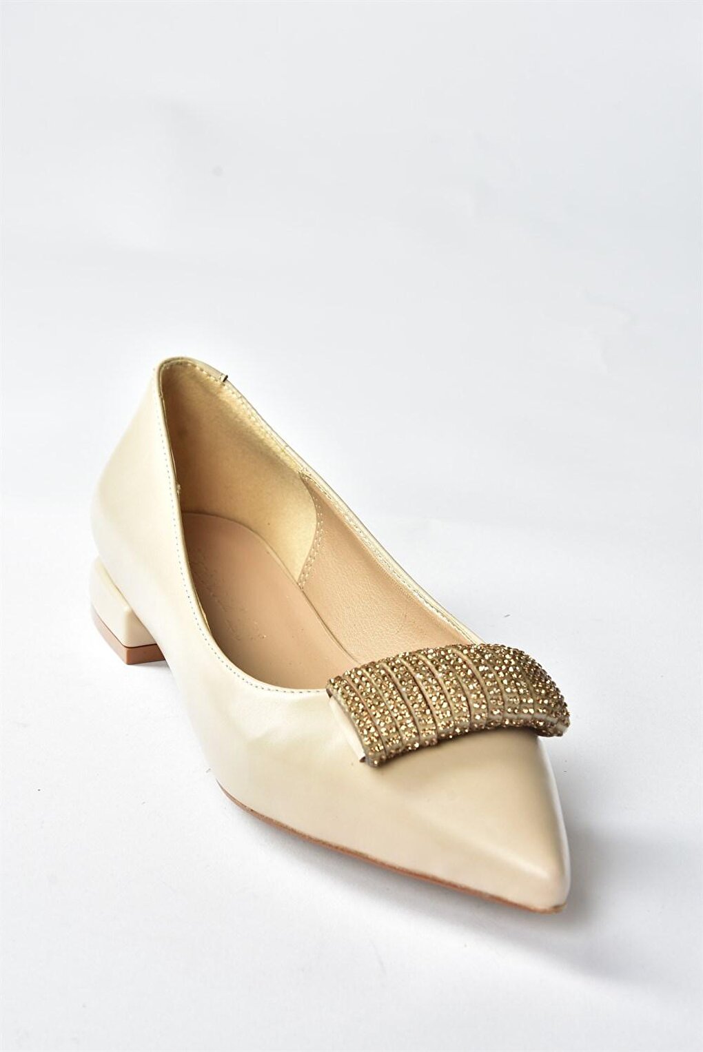 N8200215 Women's Casual Shoes in Nude