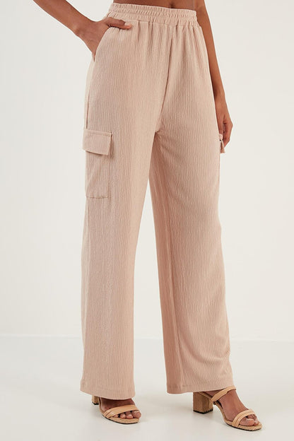 Relaxed Cut Wide Leg Pocket Flexible Crinkle Trousers 6236379