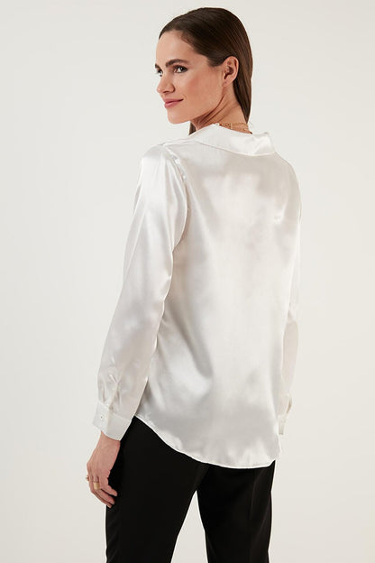 Long Sleeve V-Neck Satin Shirt 611GO0160