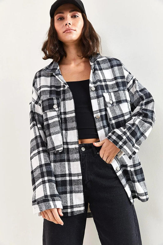 Women's Bellows Pocket Plaid Lumberjack Shirt 4594