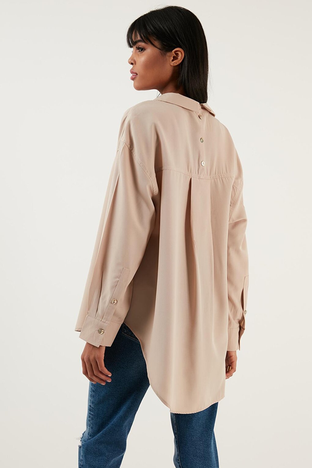 Cotton Oversize Shirt Short in Front and Long in Back 6234785