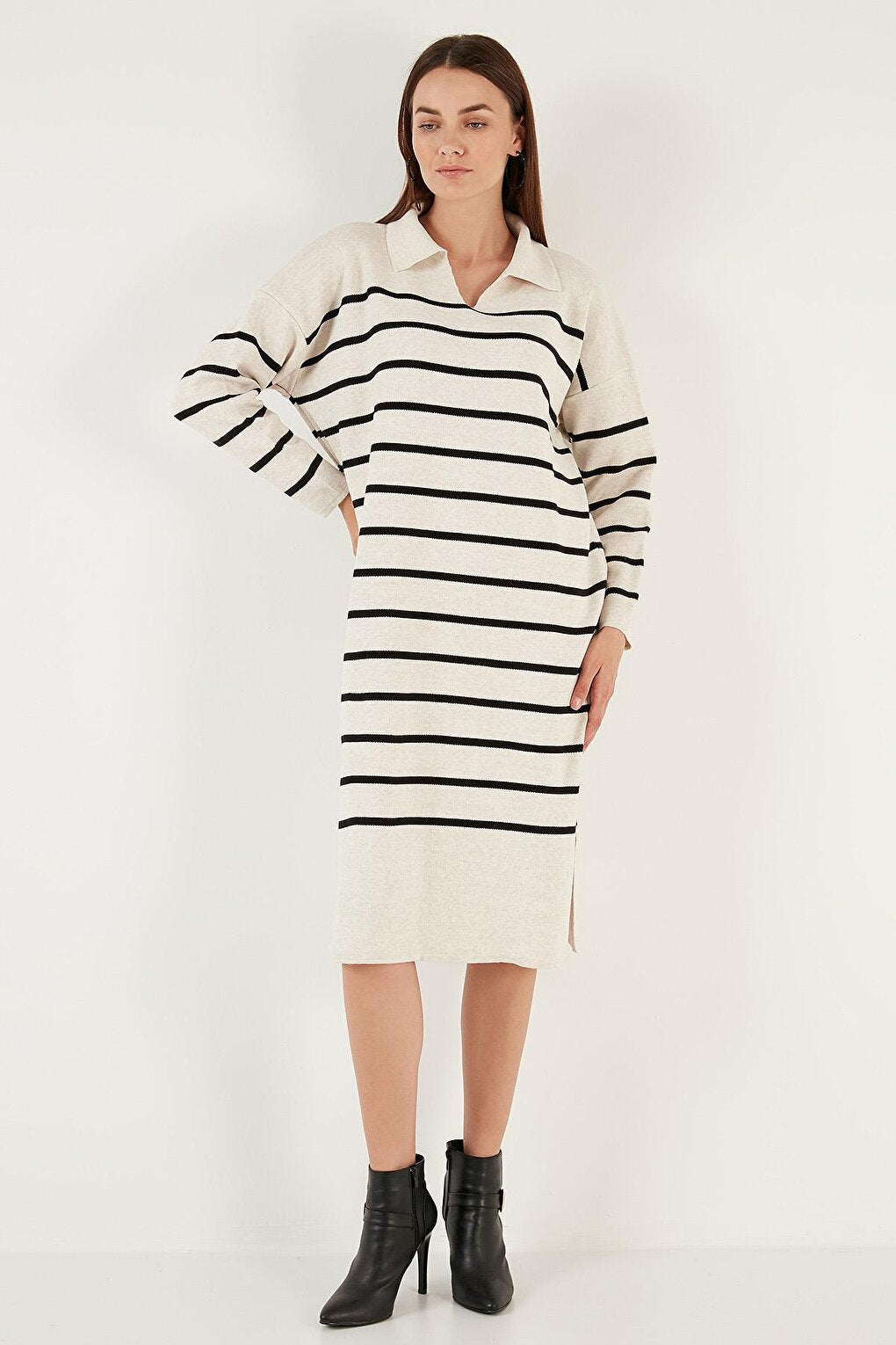 Striped Slit Polo Neck Knitwear Midi Dress 4615172