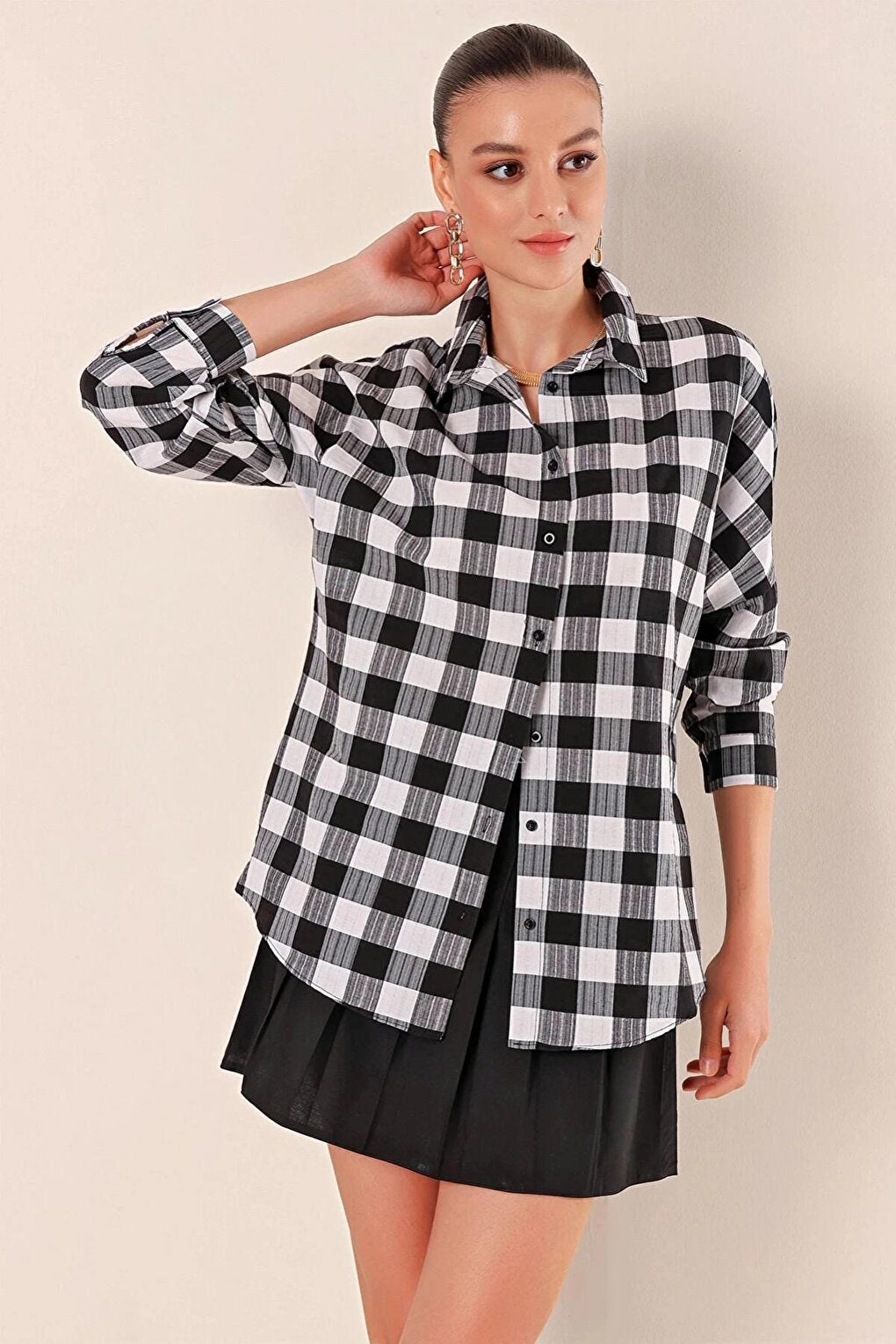 Women's Black White Plaid Shirt HZL22W-BD1201451