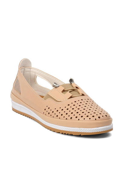 02 Nut Women's Perforated Shoes