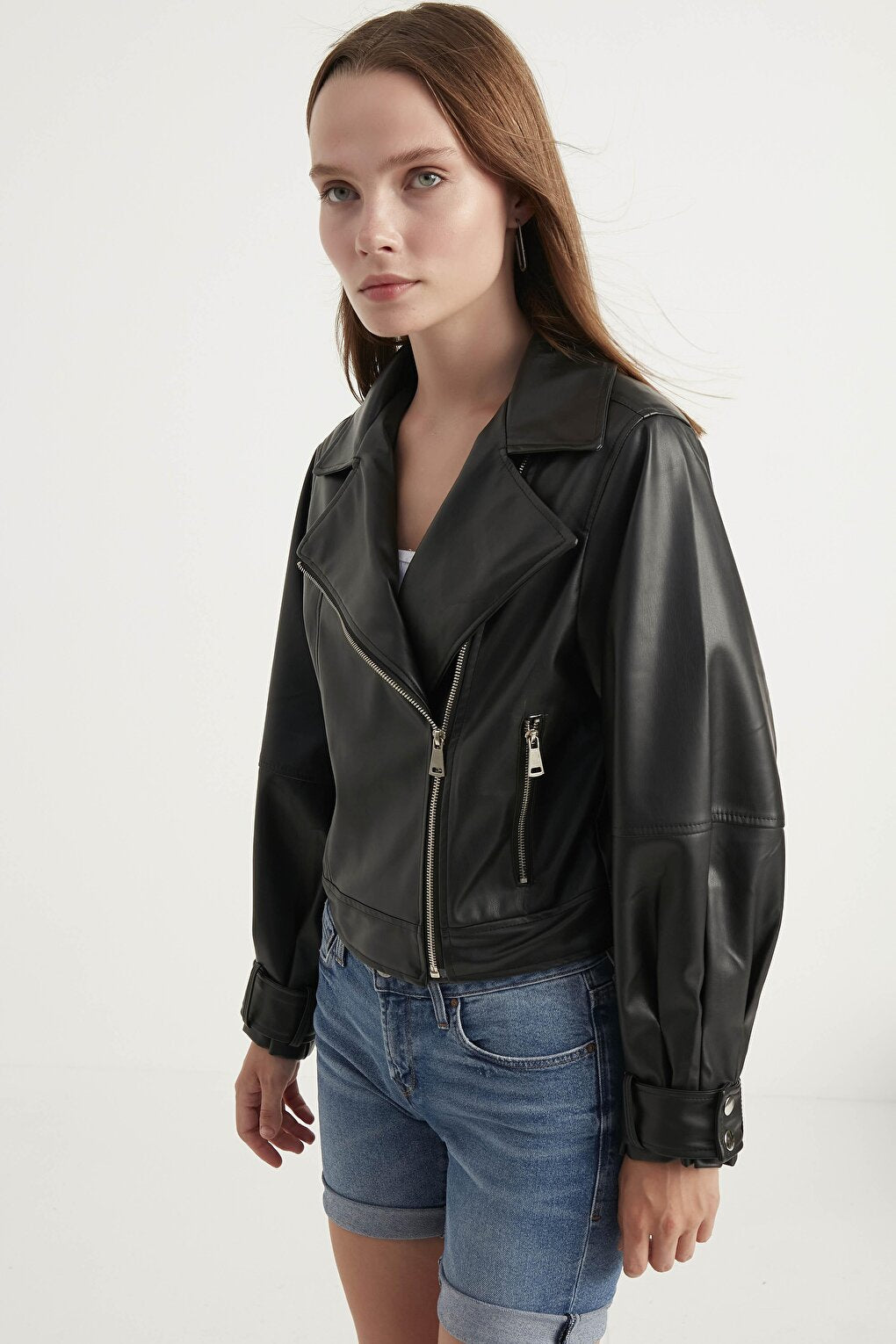 Women's Balloon Sleeve Leather Jacket