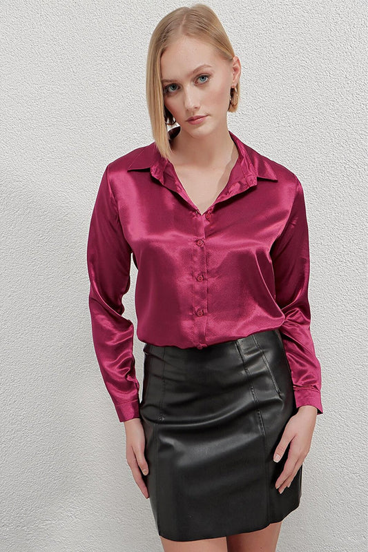 Women's Burgundy Lightly Draped Satin Finished Shirt Hzl22w-bd139641