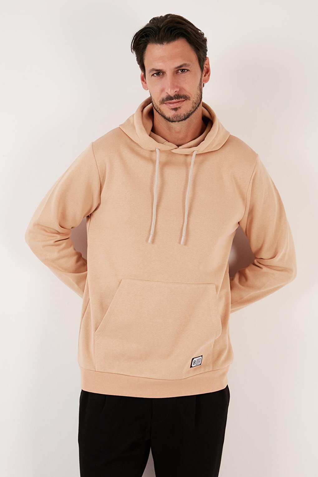 Slim Fit Hooded Kangaroo Pocket Soft Lined Sweatshirt 5905281